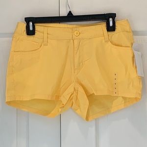 City Streets Shorts size 5 NWT